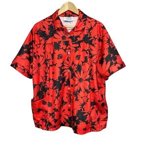 Vintage 70s Red and Black Floral Snap Front Blouse with Front Pockets